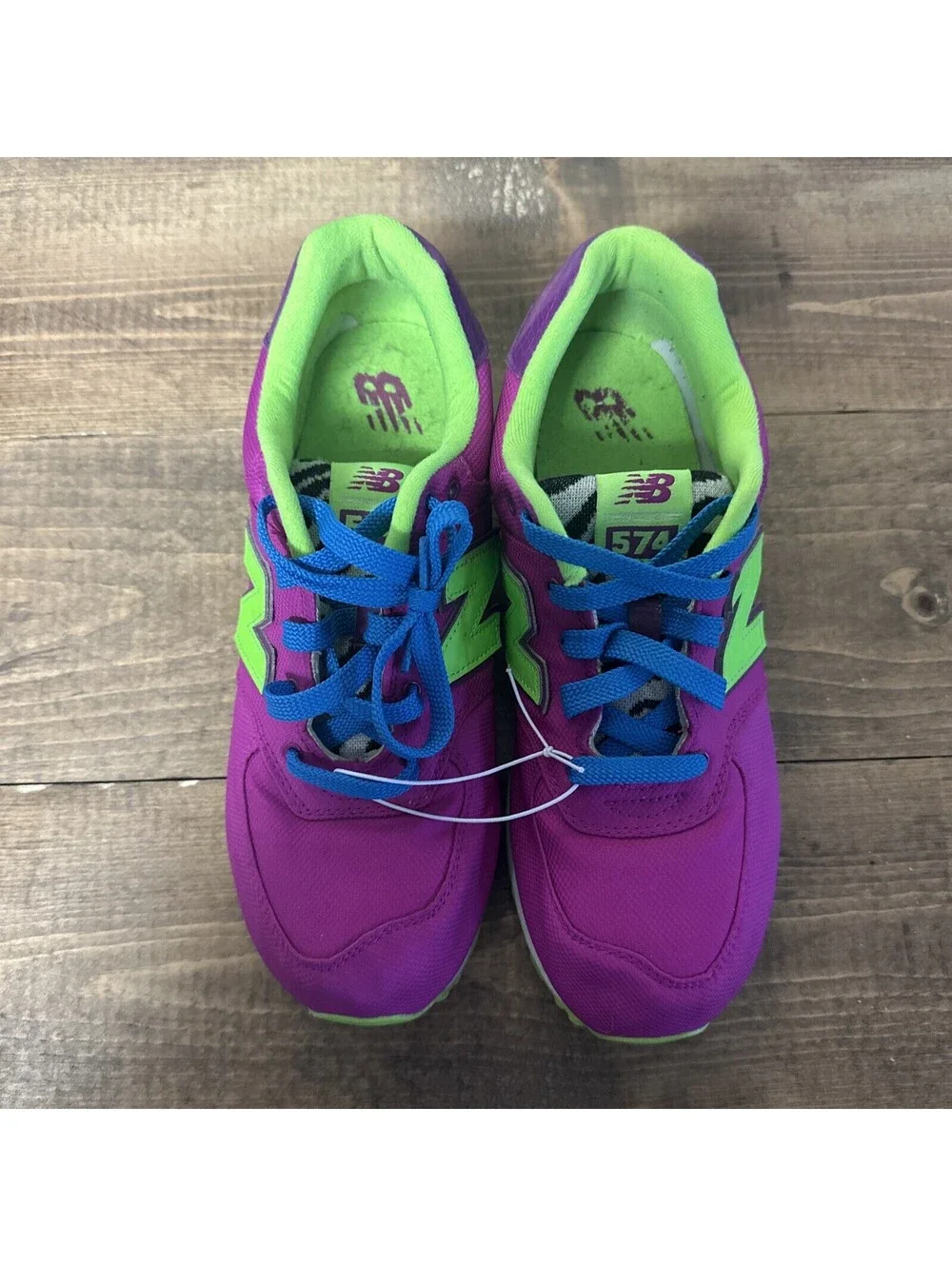 New Balance step out